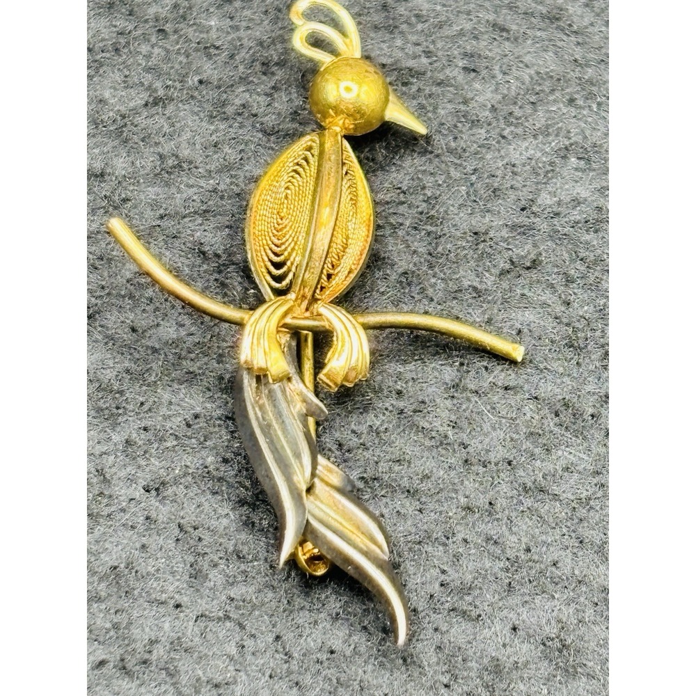 Vintage 1/20 14KT Gold Filled Bird Brooch Pin Filigree Two Toned Mid Century Fig